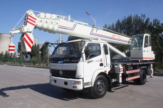 點(diǎn)擊查看詳細(xì)信息<br>標(biāo)題：12-16噸汽車吊 閱讀次數(shù)：4668