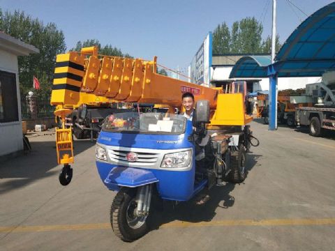 點擊查看詳細信息<br>標題：福田五星三輪吊 閱讀次數(shù)：2545