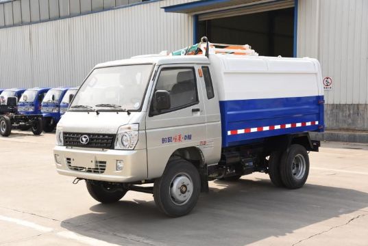 點擊查看詳細(xì)信息<br>標(biāo)題：4.5方汽油垃圾車 閱讀次數(shù)：2366